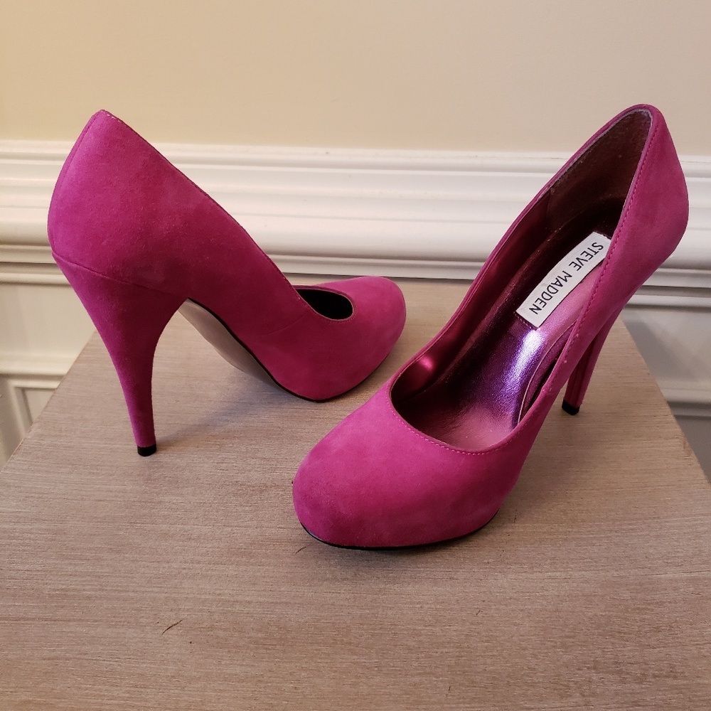 Steve Madden raspberry heels